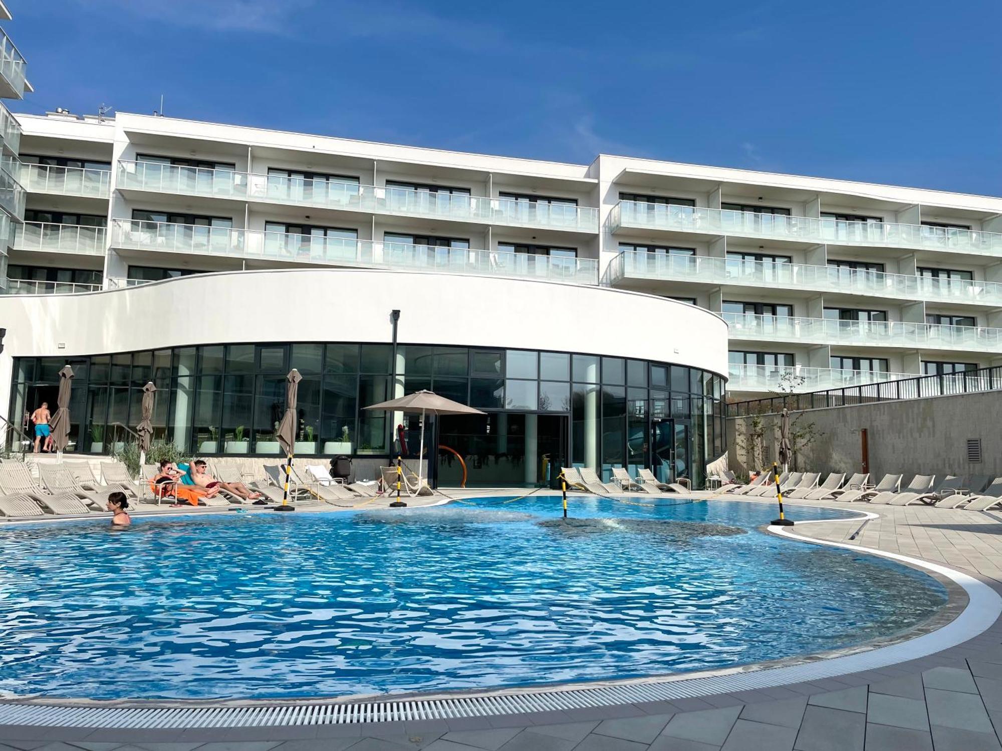 Polanki Aqua Apartamenty Premium - W Cenie Nielimitowany Dostep Do Strefy Aqua Kolobrzeg Bagian luar foto